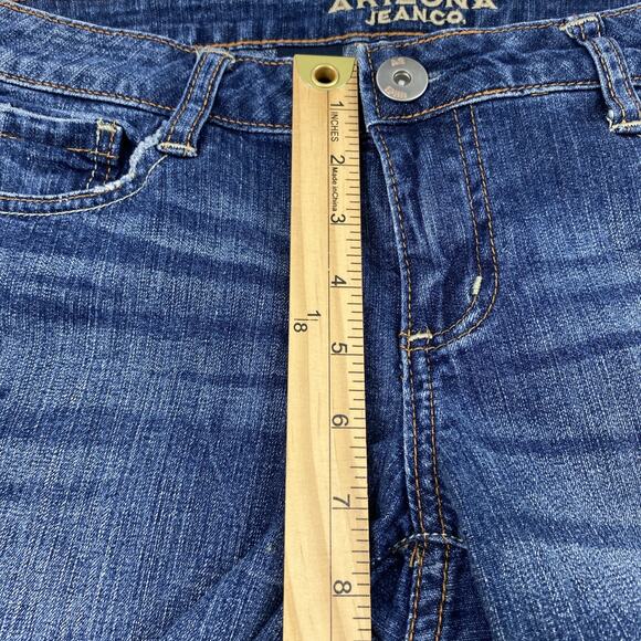 Arizonia Jean Shorts Junior 7 Medium Wash Denim Bermuda Roll‎ Up Modest Jorts - Picture 10 of 11